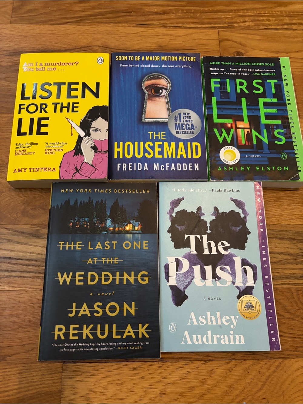 Set of 5 Thriller Paperback Book Bundle